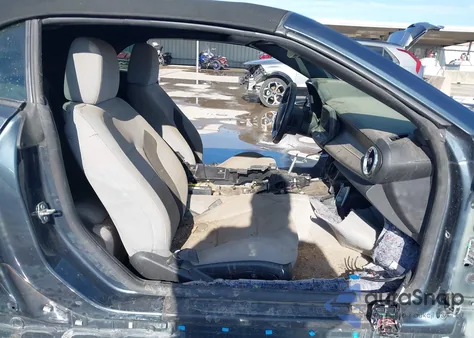 2019 Chevrolet Camaro 1Ss z USA, uszkodzony, nr VIN 1G1FF3D77K0156775